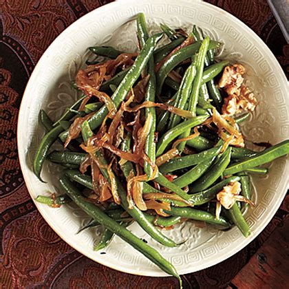 green-beans-with-caramelized-onions-and-walnuts image