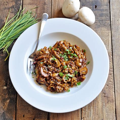 risotto-with-mushrooms-and-sundried-tomatoes image