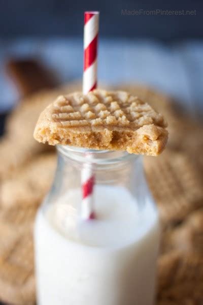 perfect-peanut-butter-cookies-tgif-this-grandma-is image