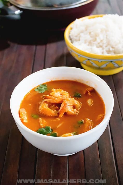 thai-red-shrimp-curry-recipe-masala-herb image