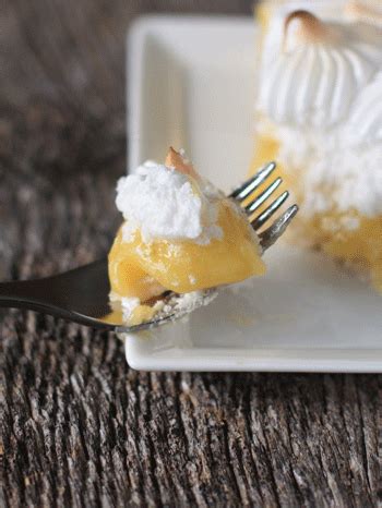 lime-meringue-tart-my-baking-addiction image