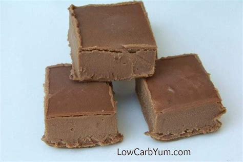 low-carb-chocolate-fudge-made-with-cheese image