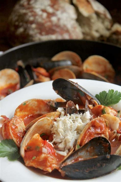 cioppino-italian-american-seafood-stew-christinas image