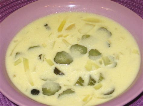 zupa-ogrkowa-polish-creamy-dill-pickle-soup image