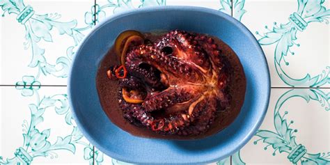 luciana-style-octopus-recipe-great-italian-chefs image