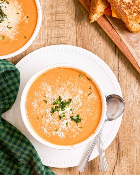 slow-cooker-creamy-tomato-basil-soup-the-chunky image