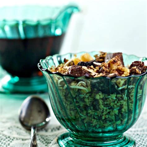 healthy-steel-cut-oats-granola-recipe-homemade image