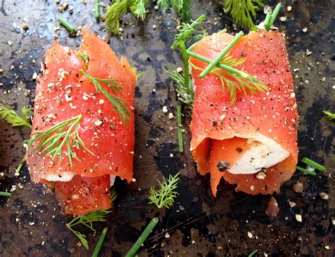 smoked-salmon-appetizers-ciaoflorentina image