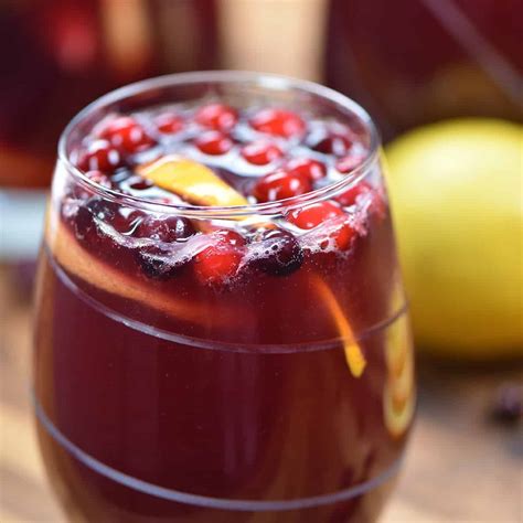 holiday-sangria-easy-christmas-cocktail-recipes-real image