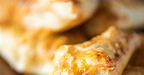 10-best-chicken-puff-pastry-appetizer-recipes-yummly image