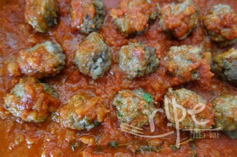 lamb-meatballs-wspiced-tomato-sauce-ripe-food image