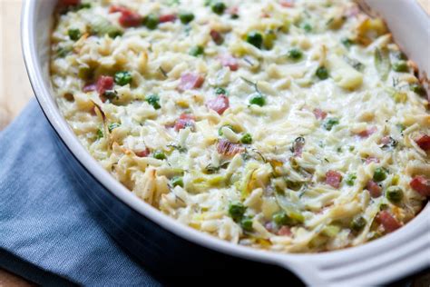 recipe-creamy-baked-orzo-with-ham-peas-and-leeks image