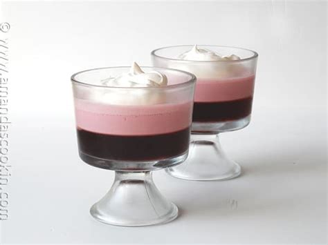 creamy-raspberry-jello-parfaits-the-perfect-little-tasty image