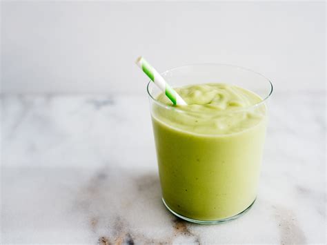 healthy-green-smoothie-and-juice-recipes-foodcom image