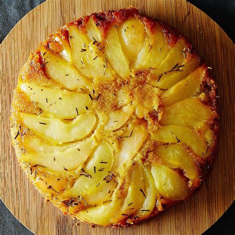 best-pear-cake-recipe-how-to-make-rosemary-pear image