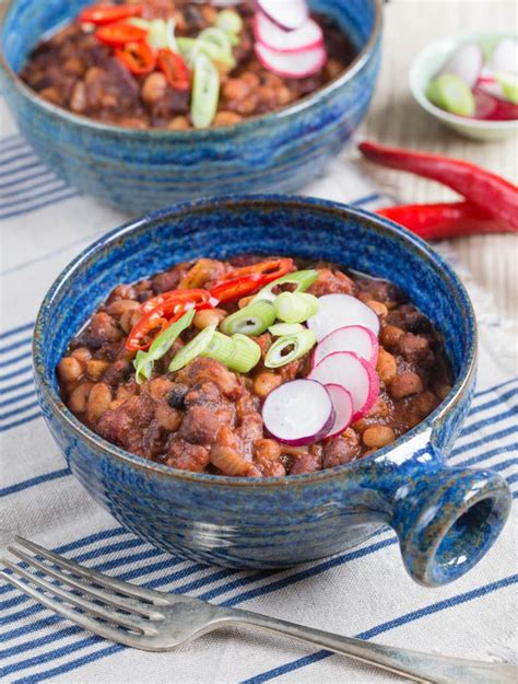 healthy-tasty-and-filling-5-bean-chilli-recipe-fuss image