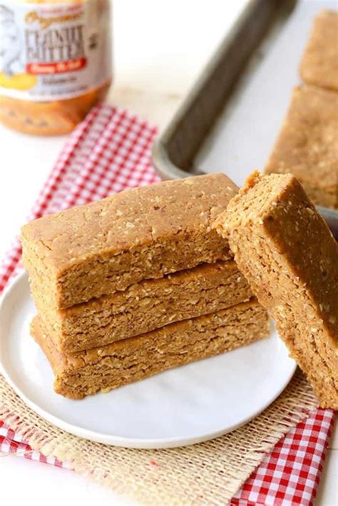 best-homemade-protein-bars-pb-fit-foodie-finds image