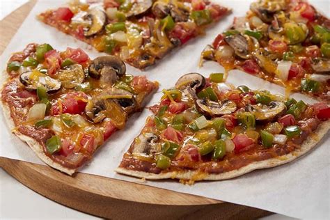 stovetop-vegetarian-tortilla-pizza-food-nutrition image