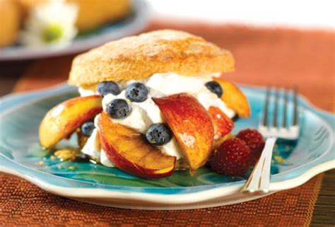 cornmeal-shortcakes-with-peaches-cream-foodland image