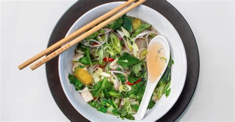 vegan-pho-vietnamese-noodle-soup-center-for image