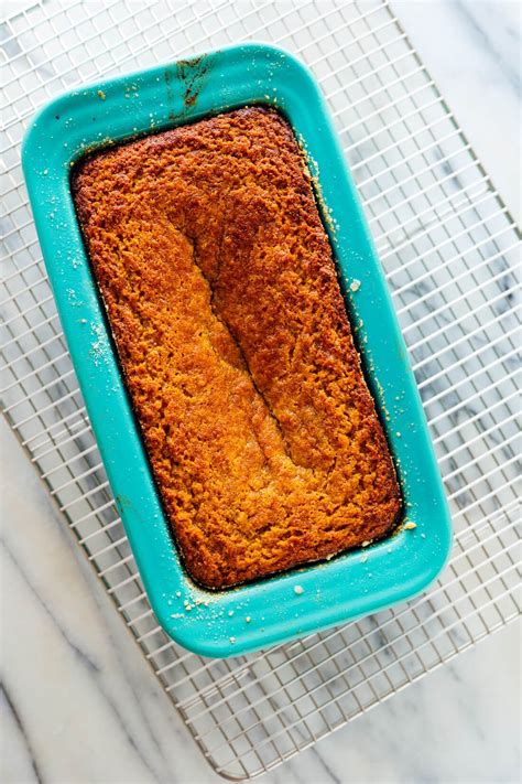 gluten-free-banana-bread-made-with-almond-flour image