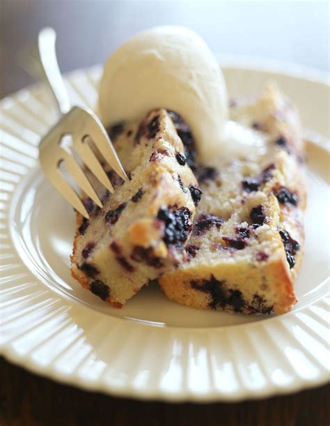 easy-fresh-blueberry-cake-recipe-using-cake-mix-the image