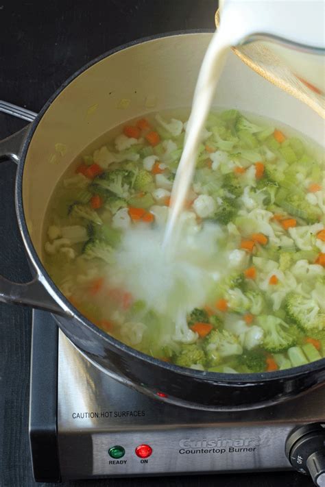 easy-homemade-broccoli-cauliflower-soup-good-cheap image