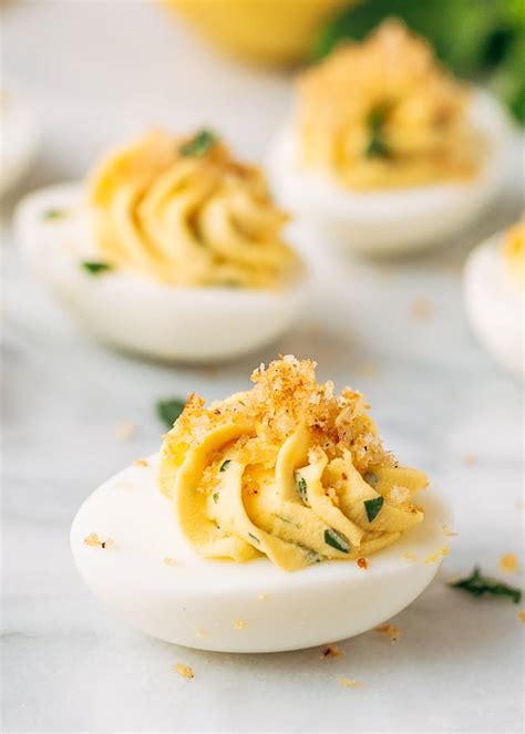 italian-deviled-eggs-with-garlic-and-basil-striped image