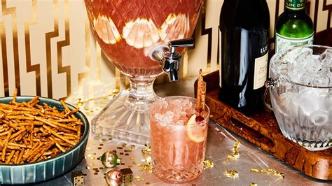12-sherry-based-cocktails-epicurious image