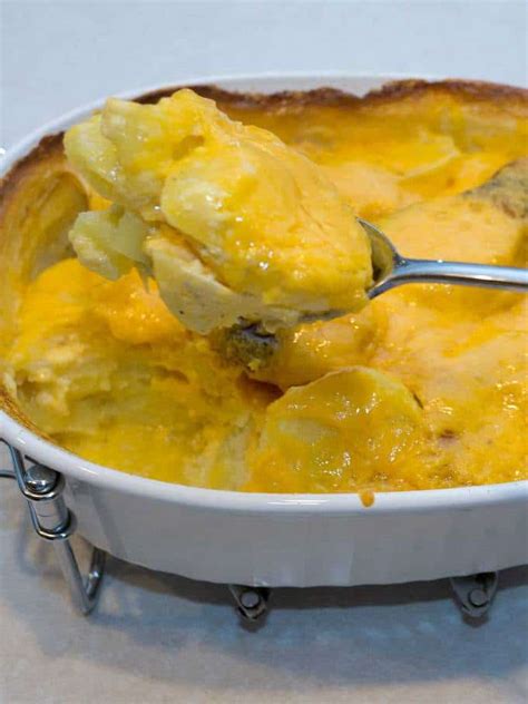 southern-style-scalloped-potatoes-pudge-factor image