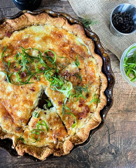 the-best-bacon-and-swiss-quiche-recipe-a-longtime image