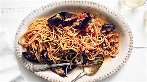 spaghetti-with-mussels-and-white-beans-recipe-bon image