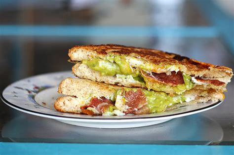 17-panini-recipes-that-will-make-you-weak-in-the image