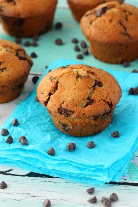 vegan-chocolate-chip-muffins-loving-it-vegan image