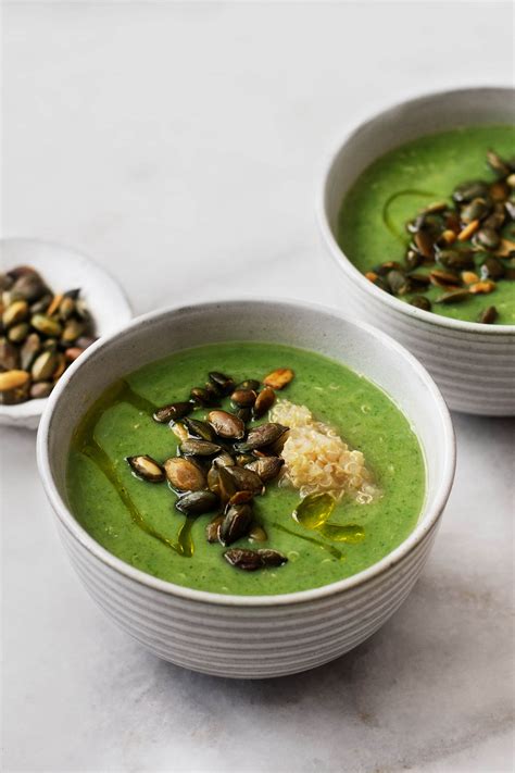 cream-of-broccoli-and-quinoa-soup-nutrient-dense image