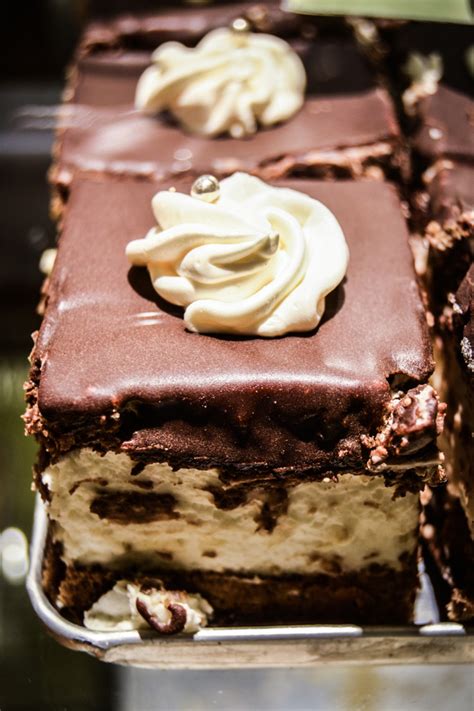 wuzetka-polish-chocolate-cake-recipe-polonist image