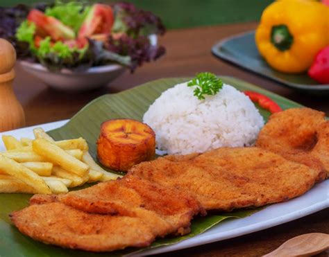 colombian-cuisine-wikipedia image
