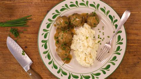 meatloaf-meatballs-with-horseradish-mash-and-gravy image