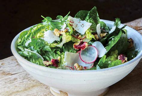 little-gem-salad-leites-culinaria image