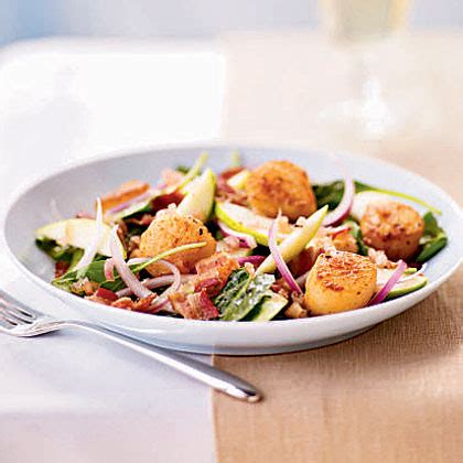 seared-scallops-over-bacon-spinach-salad-cider image