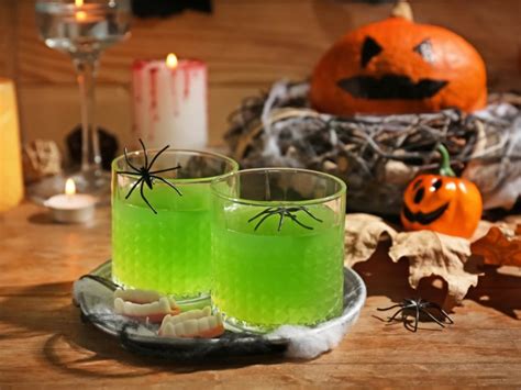 ghostly-green-brew-drink-recipe-cdkitchencom image