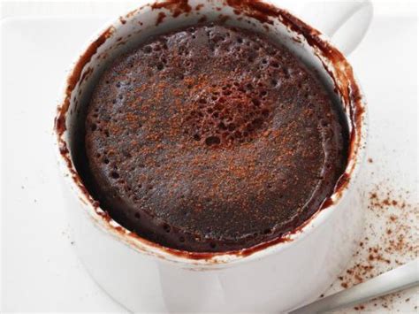 5-minute-chocolate-mug-cake-recipe-and-nutrition image