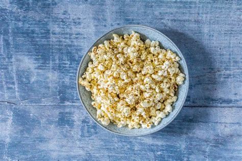 3-ingredient-healthy-herb-popcorn-vegan image
