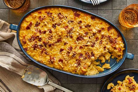 baked-mac-and-cheese-with-bacon image