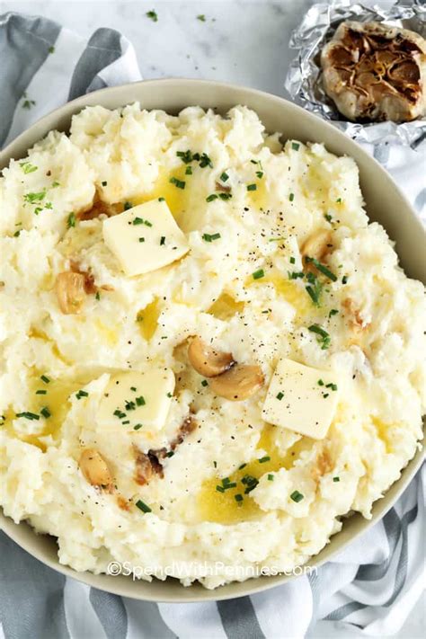 creamy-roasted-garlic-mashed-potatoes-spend-with-pennies image