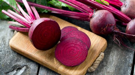 9-impressive-health-benefits-of-beets image