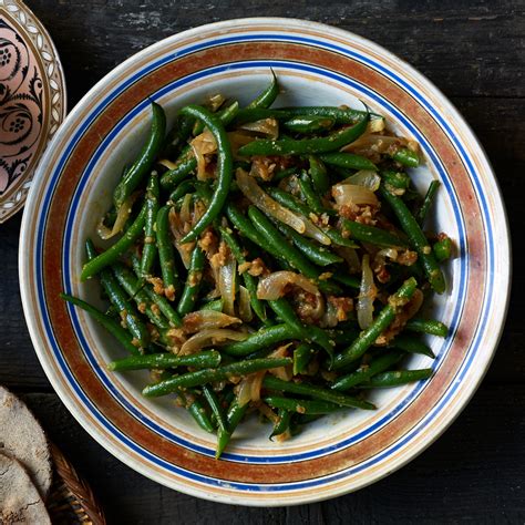 fossolia-ethiopian-style-green-beans-recipe-eatingwell image