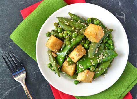 broccoli-tofu-stir-fry-easy-and-healthy image