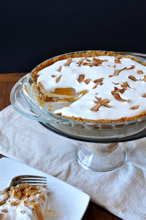 creamy-pumpkin-pie-minimalist-baker image