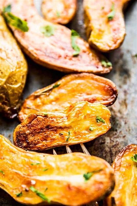 crispy-roasted-fingerling-potatoes-recipe-savory image